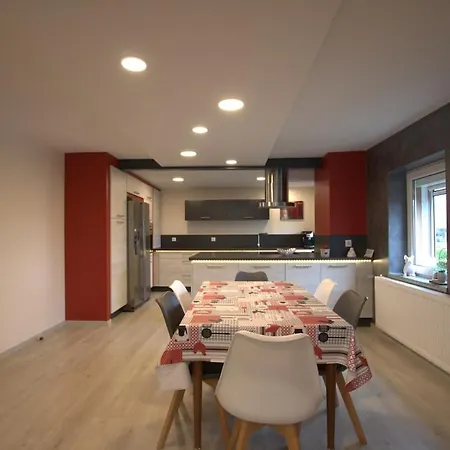 Ferienhaus With Large Pool Au Jardin Du Levant *