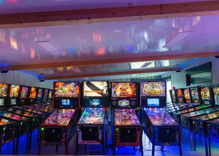 Prázdninový dům With Large Pool Au Jardin Du Levant Holving